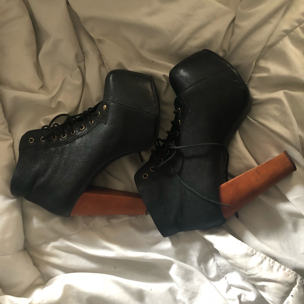 Jeffrey Campbell litas